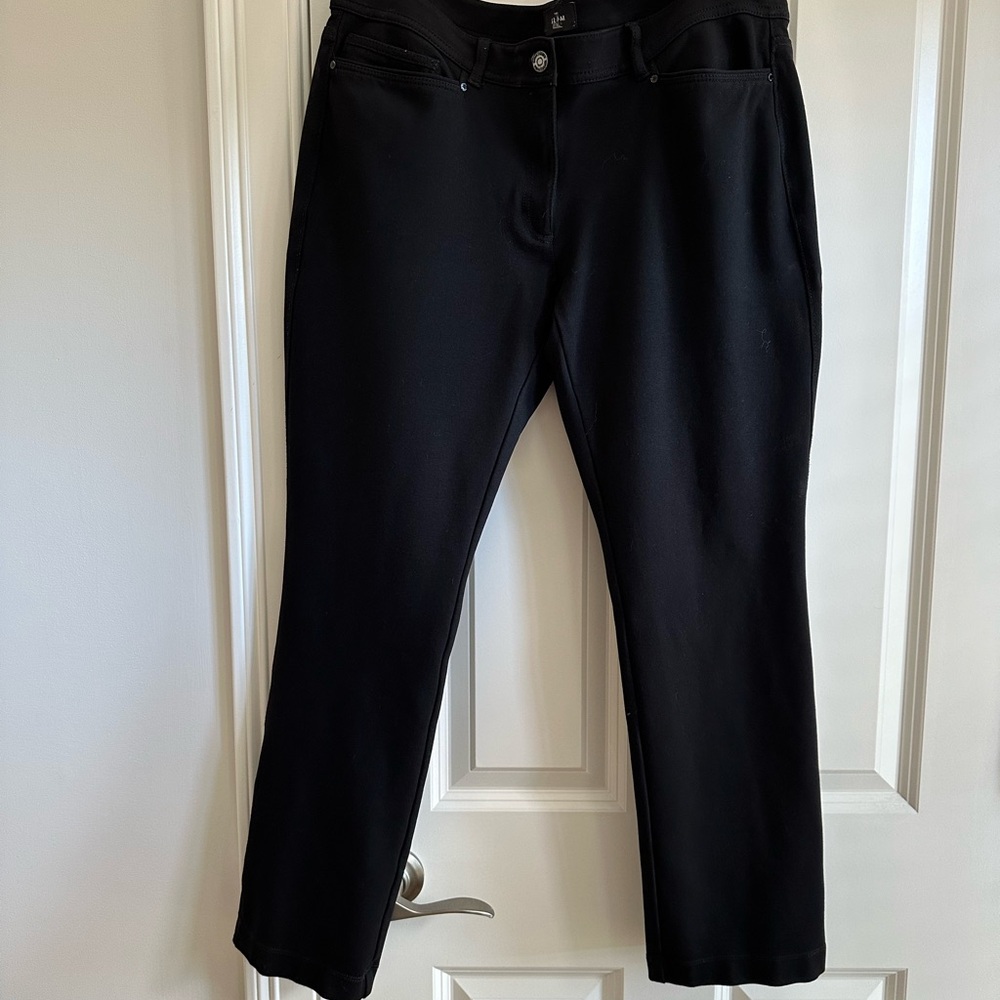 WHBM White House Black Market Black Straight Leg Dress Pants Women’s